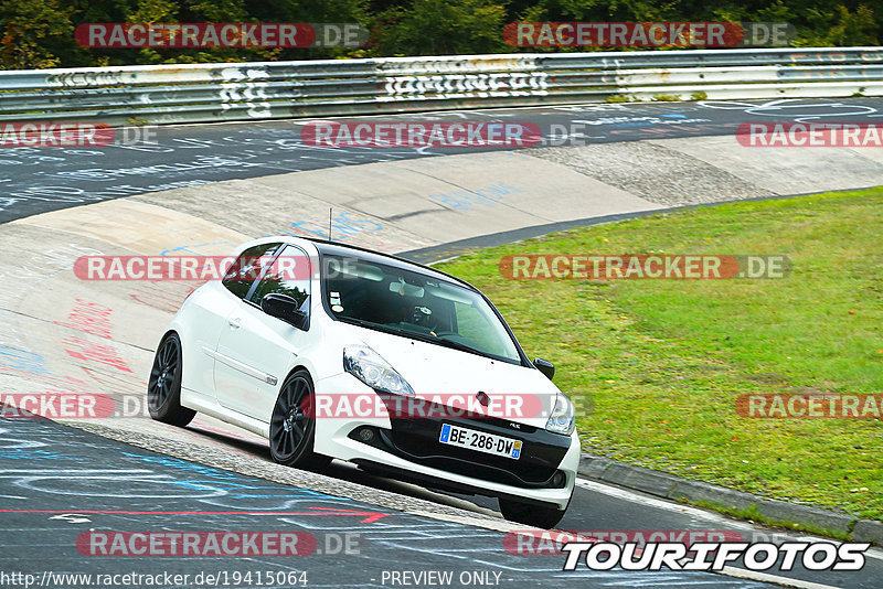 Bild #19415064 - Touristenfahrten Nürburgring Nordschleife (03.10.2022)