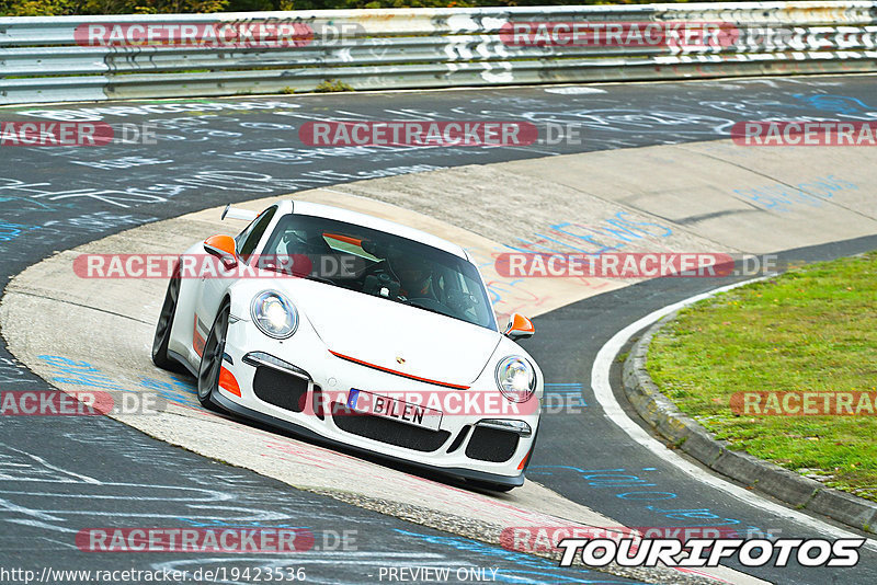 Bild #19423536 - Touristenfahrten Nürburgring Nordschleife (03.10.2022)