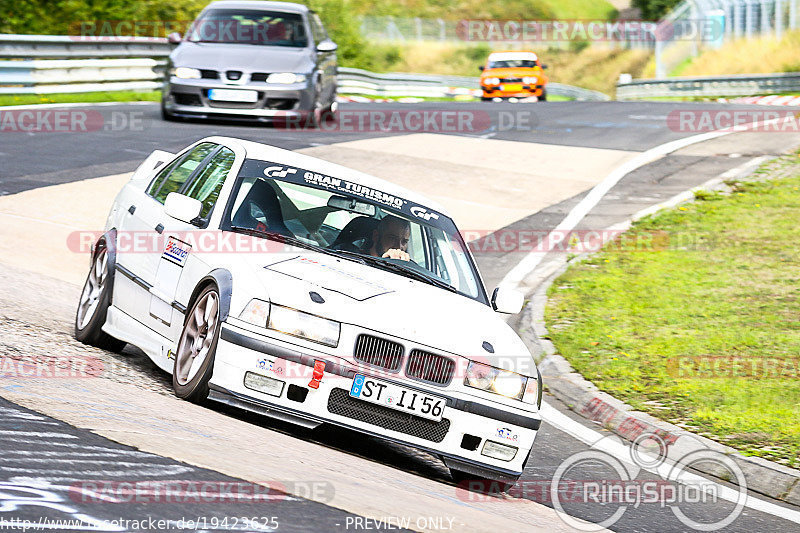 Bild #19423625 - Touristenfahrten Nürburgring Nordschleife (03.10.2022)