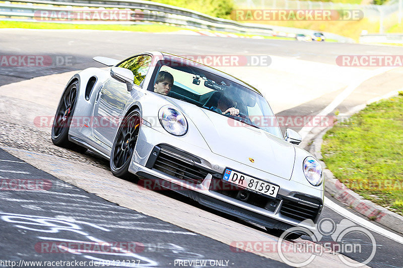 Bild #19424237 - Touristenfahrten Nürburgring Nordschleife (03.10.2022)