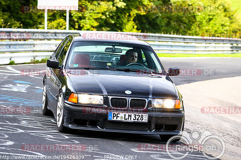 Bild #19424309 - Touristenfahrten Nürburgring Nordschleife (03.10.2022)