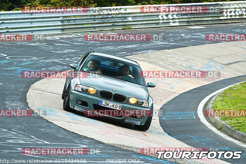 Bild #19424598 - Touristenfahrten Nürburgring Nordschleife (03.10.2022)