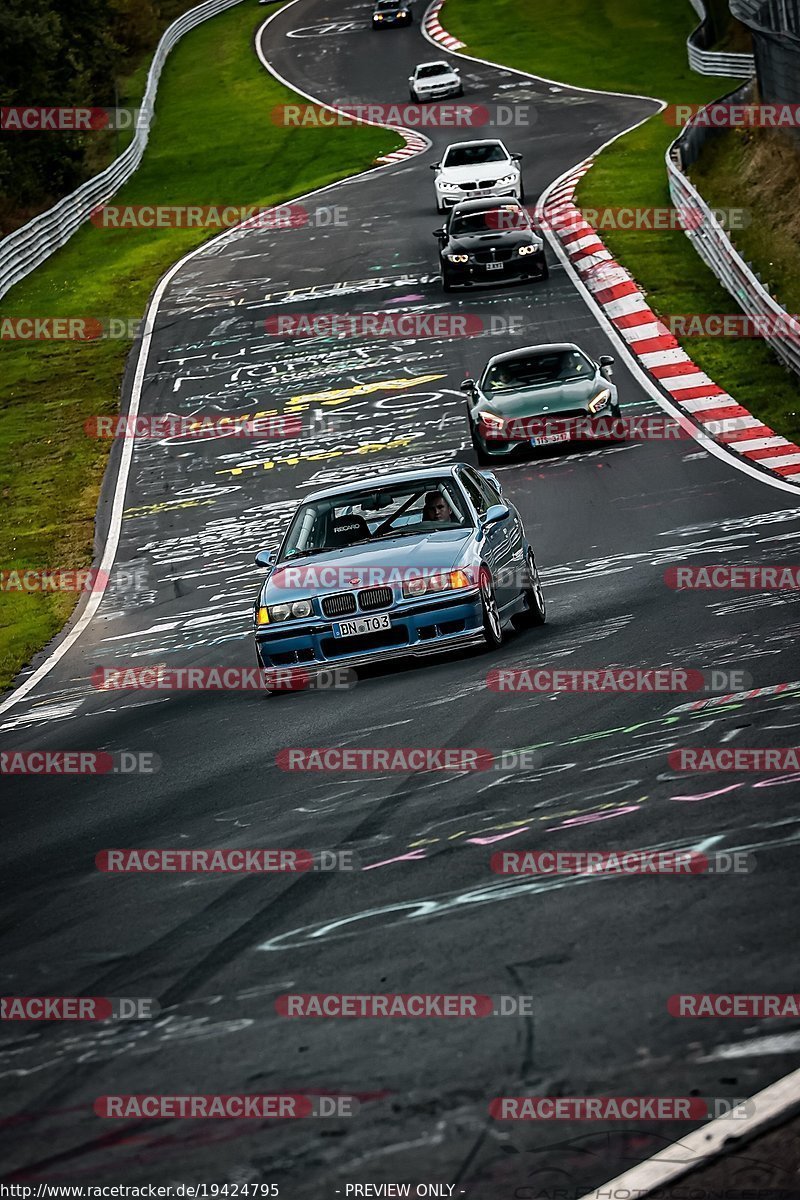 Bild #19424795 - Touristenfahrten Nürburgring Nordschleife (03.10.2022)