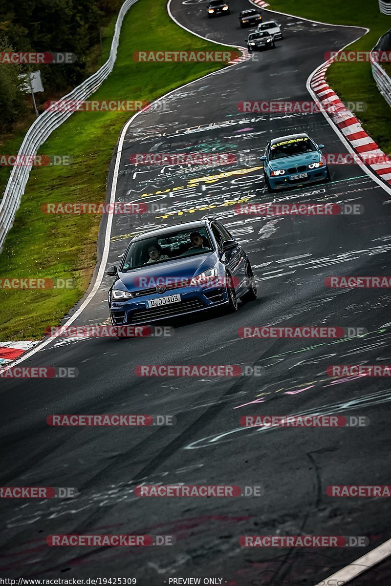 Bild #19425309 - Touristenfahrten Nürburgring Nordschleife (03.10.2022)