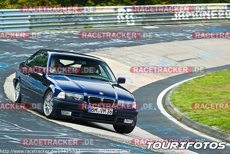 Bild #19425337 - Touristenfahrten Nürburgring Nordschleife (03.10.2022)