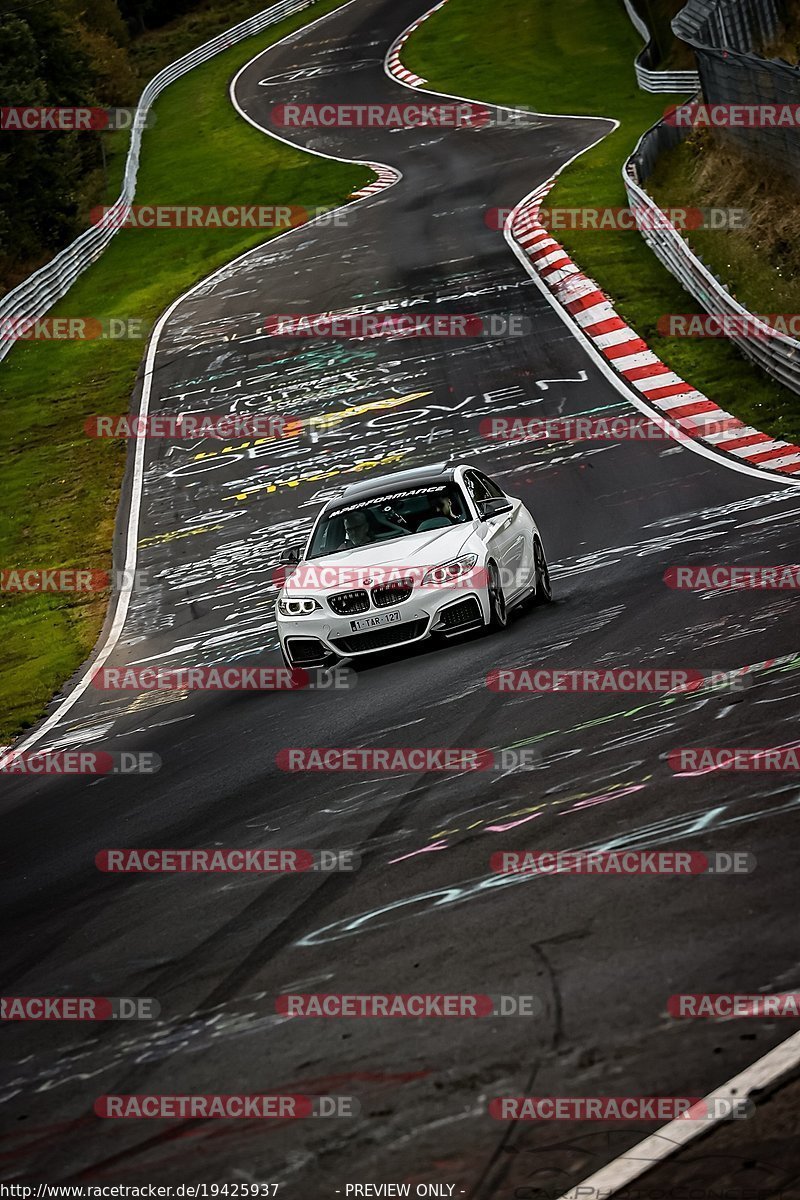 Bild #19425937 - Touristenfahrten Nürburgring Nordschleife (03.10.2022)