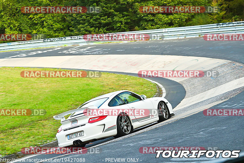 Bild #19427088 - Touristenfahrten Nürburgring Nordschleife (03.10.2022)