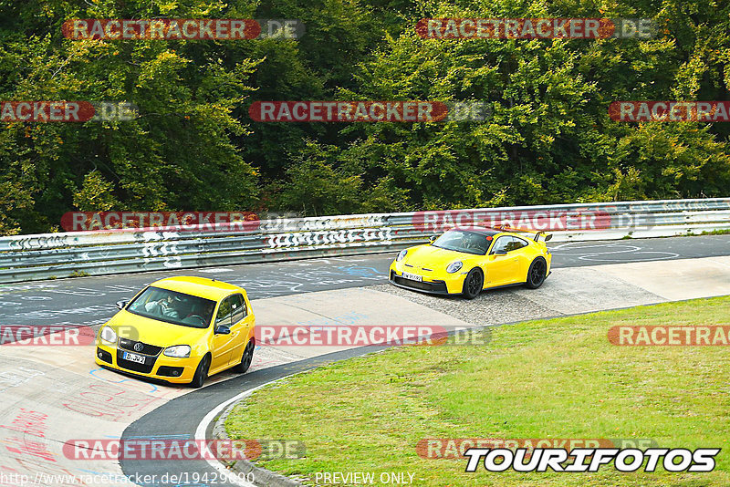 Bild #19429090 - Touristenfahrten Nürburgring Nordschleife (03.10.2022)