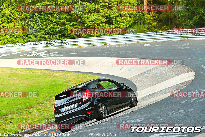 Bild #19429306 - Touristenfahrten Nürburgring Nordschleife (03.10.2022)