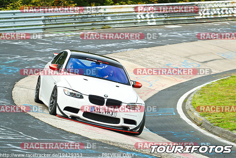 Bild #19429353 - Touristenfahrten Nürburgring Nordschleife (03.10.2022)