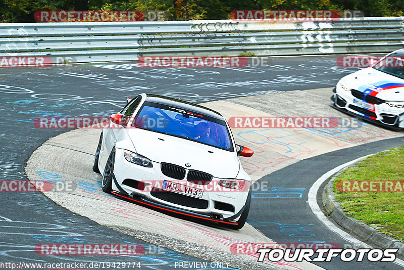 Bild #19429774 - Touristenfahrten Nürburgring Nordschleife (03.10.2022)