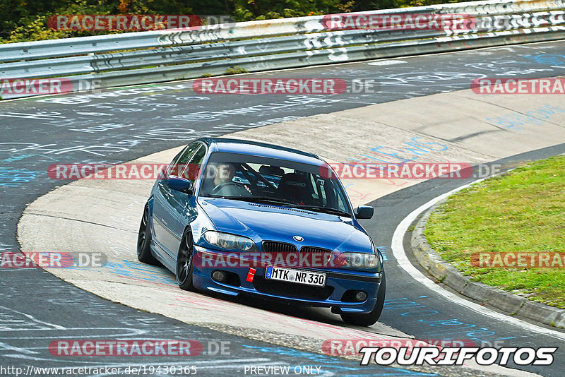 Bild #19430365 - Touristenfahrten Nürburgring Nordschleife (03.10.2022)