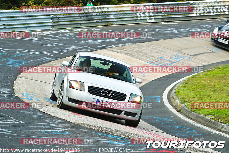 Bild #19430835 - Touristenfahrten Nürburgring Nordschleife (03.10.2022)