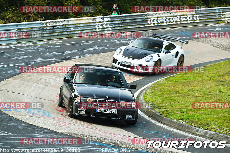 Bild #19430983 - Touristenfahrten Nürburgring Nordschleife (03.10.2022)