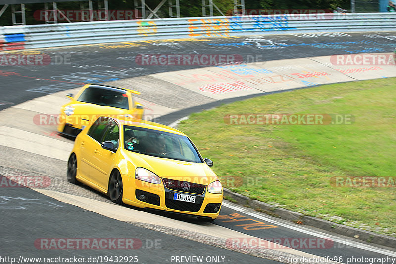 Bild #19432925 - Touristenfahrten Nürburgring Nordschleife (03.10.2022)