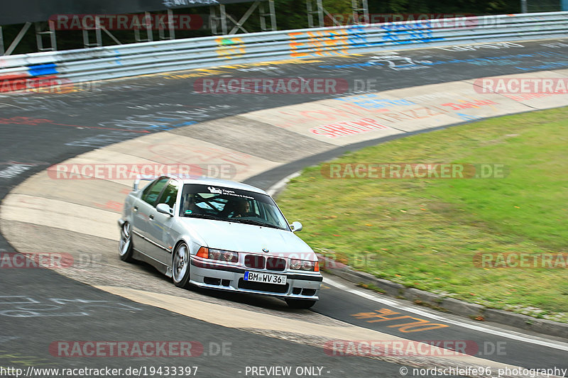 Bild #19433397 - Touristenfahrten Nürburgring Nordschleife (03.10.2022)