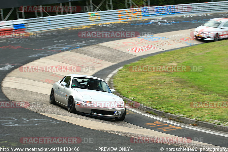 Bild #19433468 - Touristenfahrten Nürburgring Nordschleife (03.10.2022)