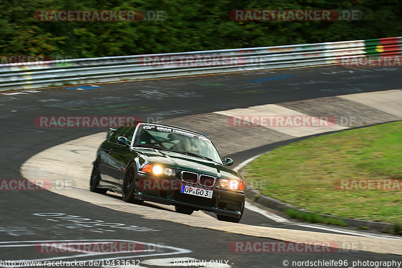 Bild #19433632 - Touristenfahrten Nürburgring Nordschleife (03.10.2022)