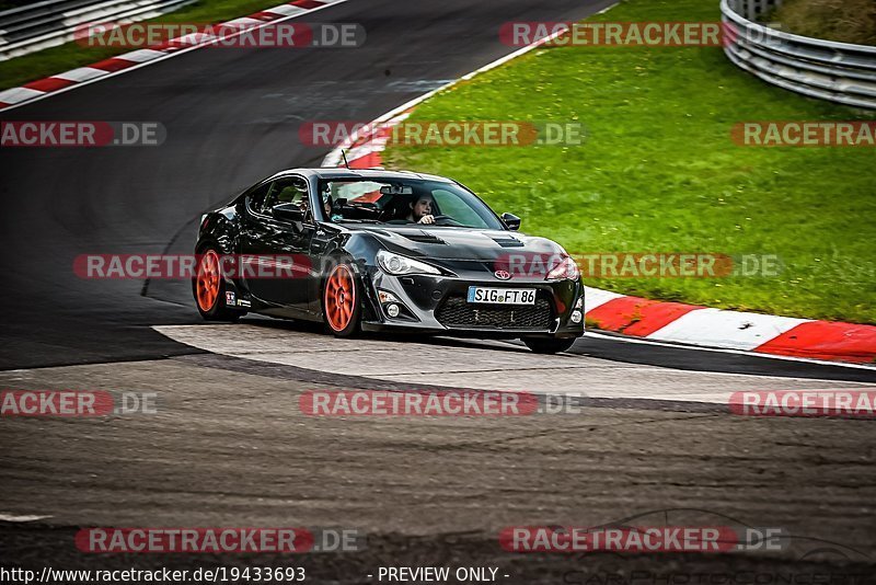 Bild #19433693 - Touristenfahrten Nürburgring Nordschleife (03.10.2022)