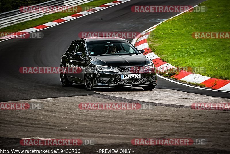 Bild #19433736 - Touristenfahrten Nürburgring Nordschleife (03.10.2022)