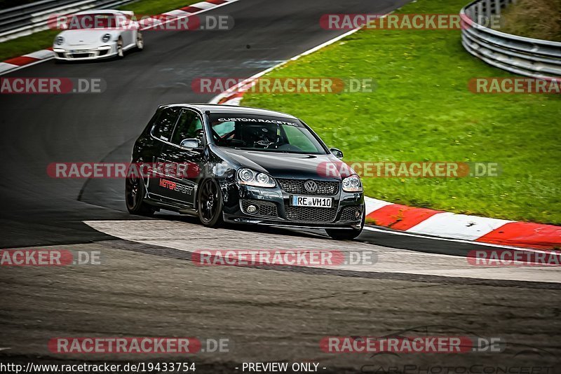 Bild #19433754 - Touristenfahrten Nürburgring Nordschleife (03.10.2022)