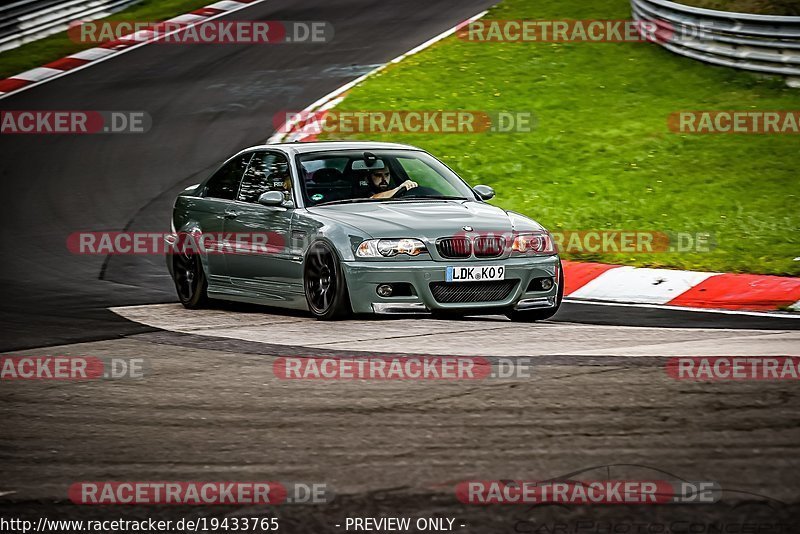 Bild #19433765 - Touristenfahrten Nürburgring Nordschleife (03.10.2022)