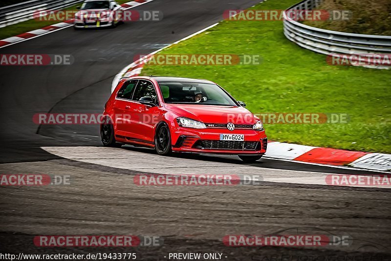 Bild #19433775 - Touristenfahrten Nürburgring Nordschleife (03.10.2022)