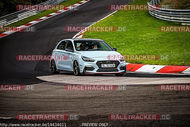 Bild #19434011 - Touristenfahrten Nürburgring Nordschleife (03.10.2022)