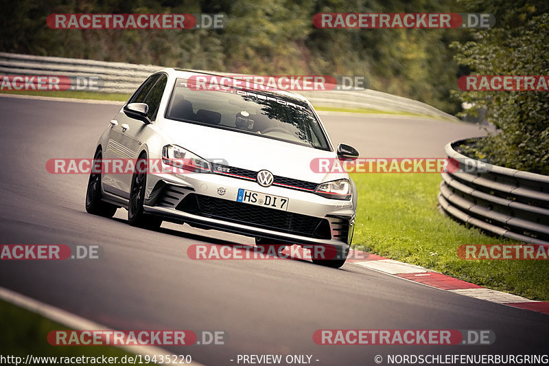 Bild #19435220 - Touristenfahrten Nürburgring Nordschleife (03.10.2022)