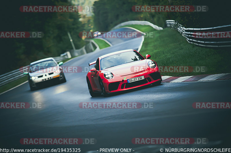 Bild #19435325 - Touristenfahrten Nürburgring Nordschleife (03.10.2022)