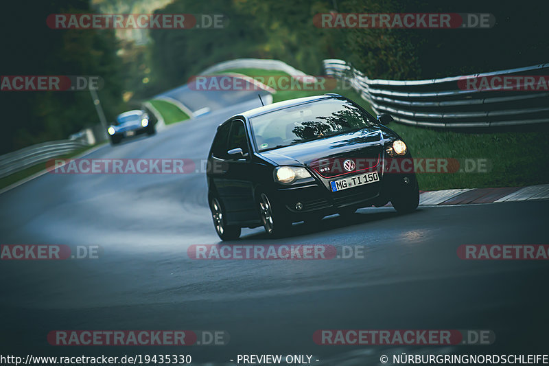 Bild #19435330 - Touristenfahrten Nürburgring Nordschleife (03.10.2022)