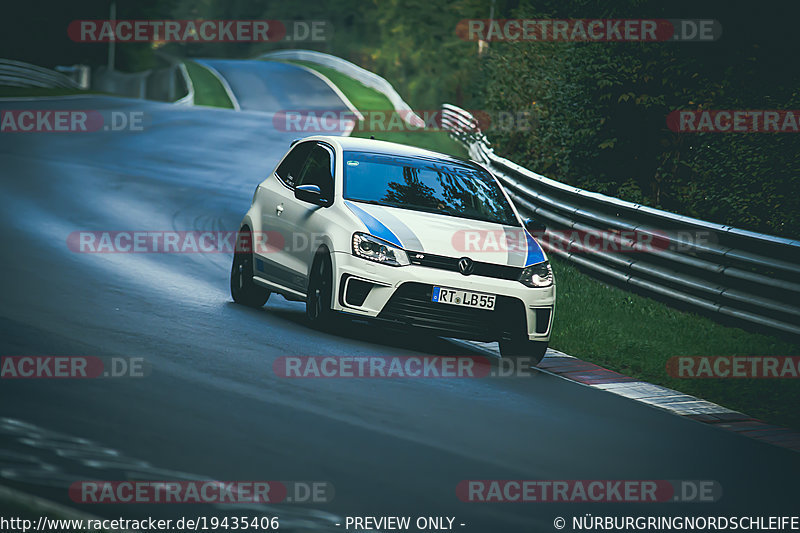 Bild #19435406 - Touristenfahrten Nürburgring Nordschleife (03.10.2022)