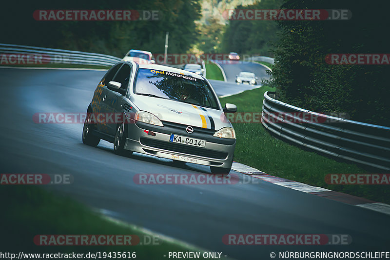 Bild #19435616 - Touristenfahrten Nürburgring Nordschleife (03.10.2022)