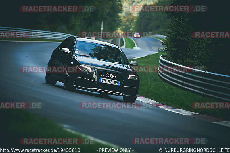 Bild #19435618 - Touristenfahrten Nürburgring Nordschleife (03.10.2022)