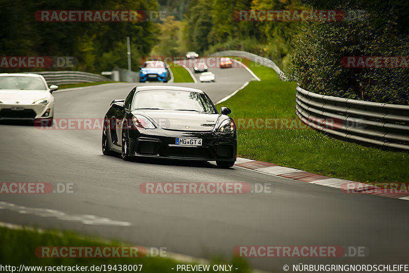 Bild #19438007 - Touristenfahrten Nürburgring Nordschleife (03.10.2022)