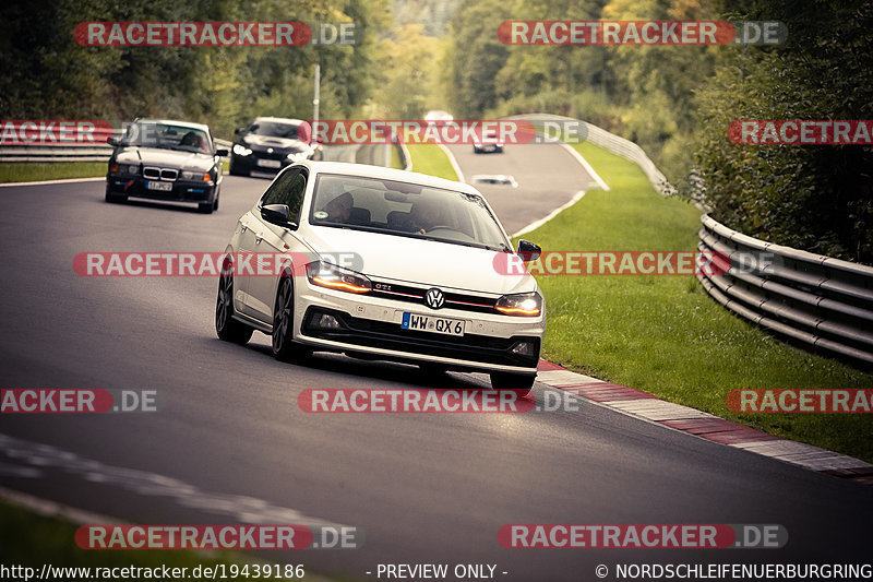 Bild #19439186 - Touristenfahrten Nürburgring Nordschleife (03.10.2022)