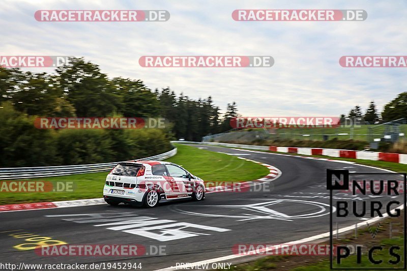 Bild #19452944 - Touristenfahrten Nürburgring Nordschleife (03.10.2022)