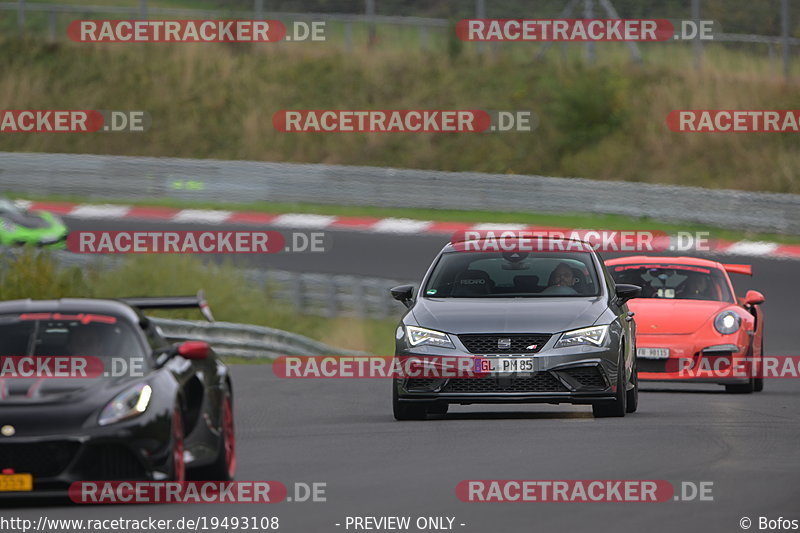 Bild #19493108 - Touristenfahrten Nürburgring Nordschleife (03.10.2022)