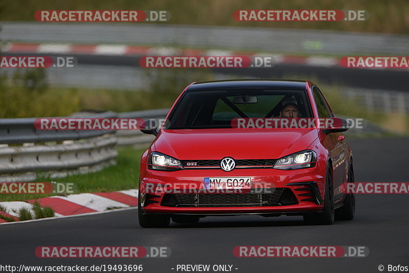 Bild #19493696 - Touristenfahrten Nürburgring Nordschleife (03.10.2022)