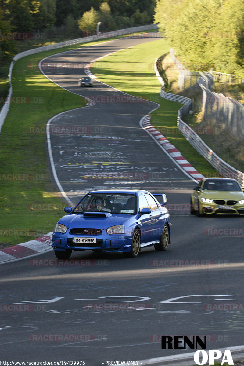 Bild #19439975 - Touristenfahrten Nürburgring Nordschleife (04.10.2022)