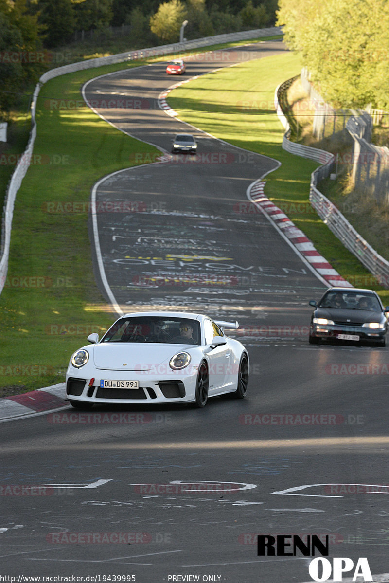 Bild #19439995 - Touristenfahrten Nürburgring Nordschleife (04.10.2022)