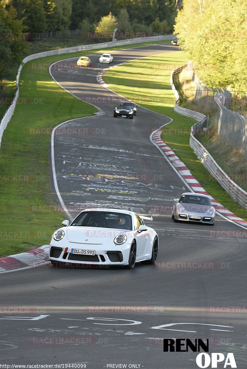 Bild #19440099 - Touristenfahrten Nürburgring Nordschleife (04.10.2022)