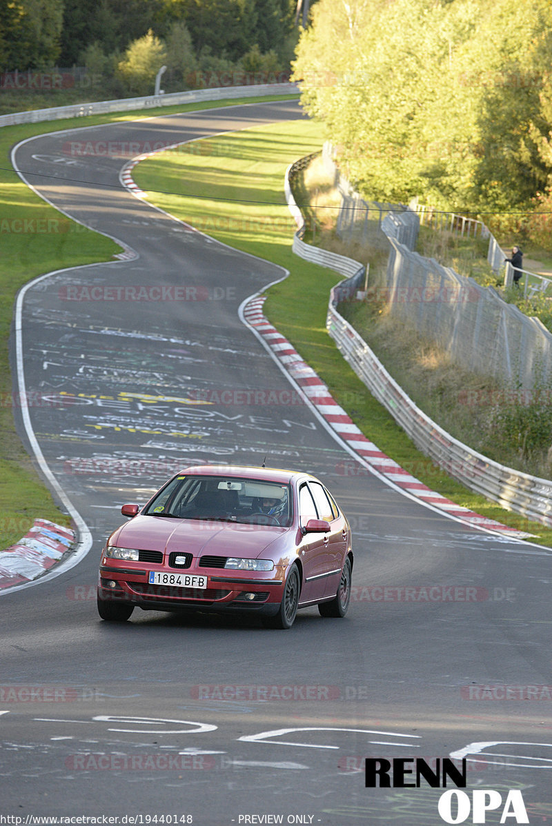 Bild #19440148 - Touristenfahrten Nürburgring Nordschleife (04.10.2022)