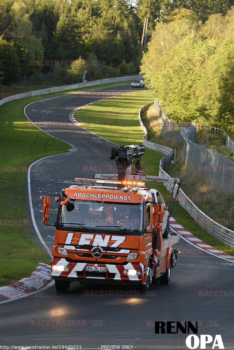 Bild #19440151 - Touristenfahrten Nürburgring Nordschleife (04.10.2022)