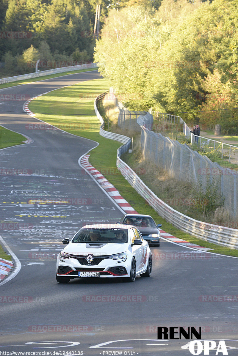 Bild #19440186 - Touristenfahrten Nürburgring Nordschleife (04.10.2022)