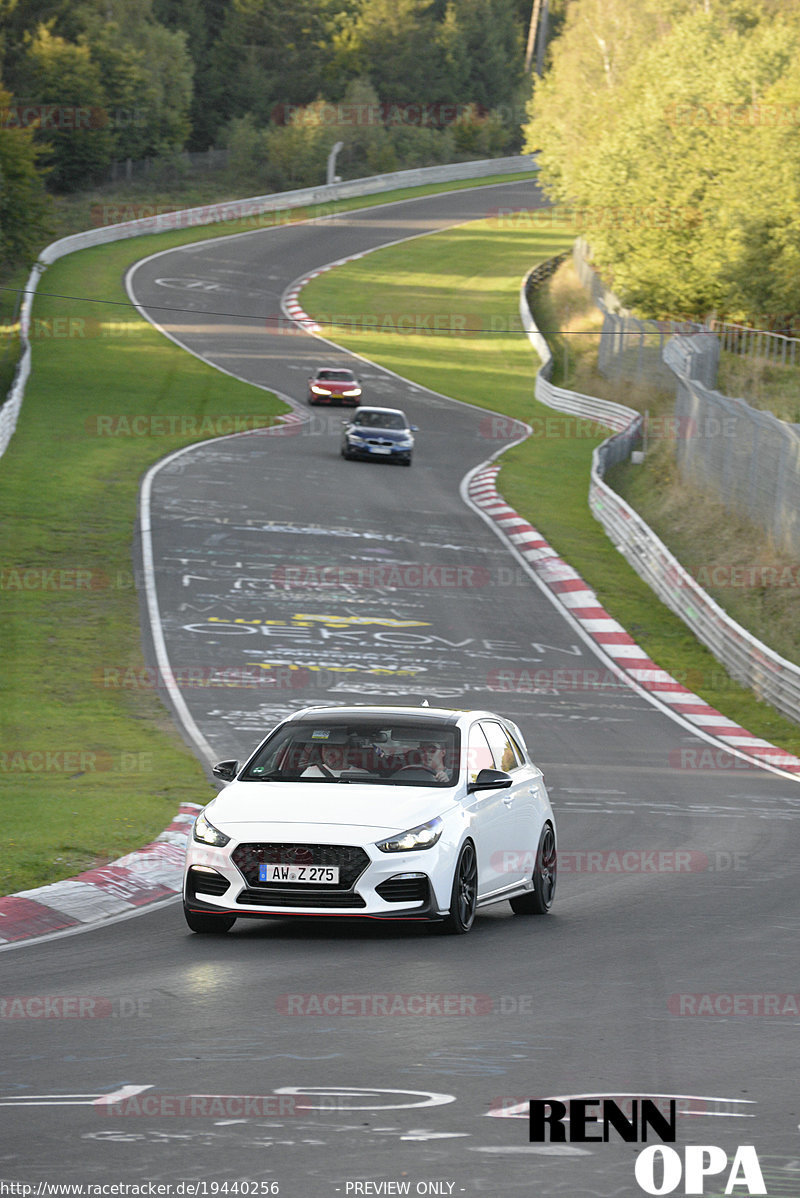 Bild #19440256 - Touristenfahrten Nürburgring Nordschleife (04.10.2022)