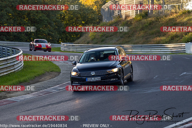 Bild #19440834 - Touristenfahrten Nürburgring Nordschleife (04.10.2022)