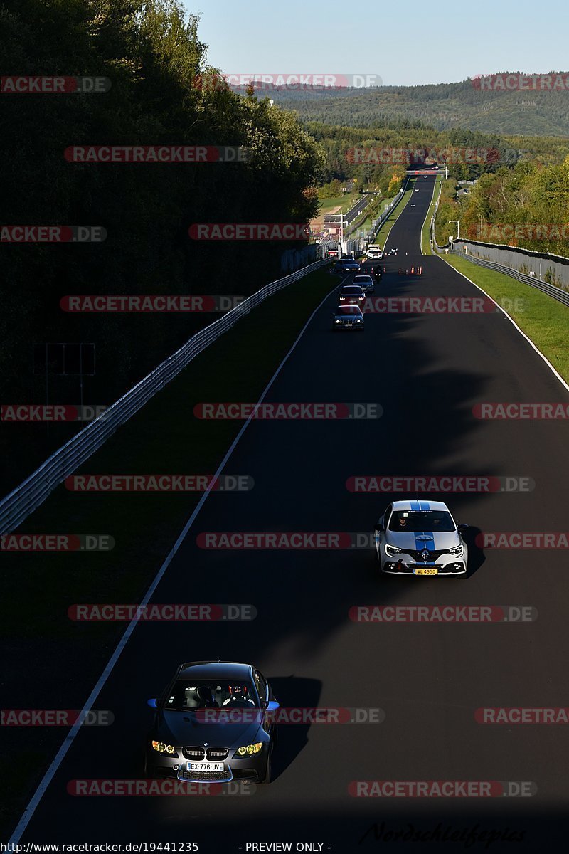 Bild #19441235 - Touristenfahrten Nürburgring Nordschleife (04.10.2022)