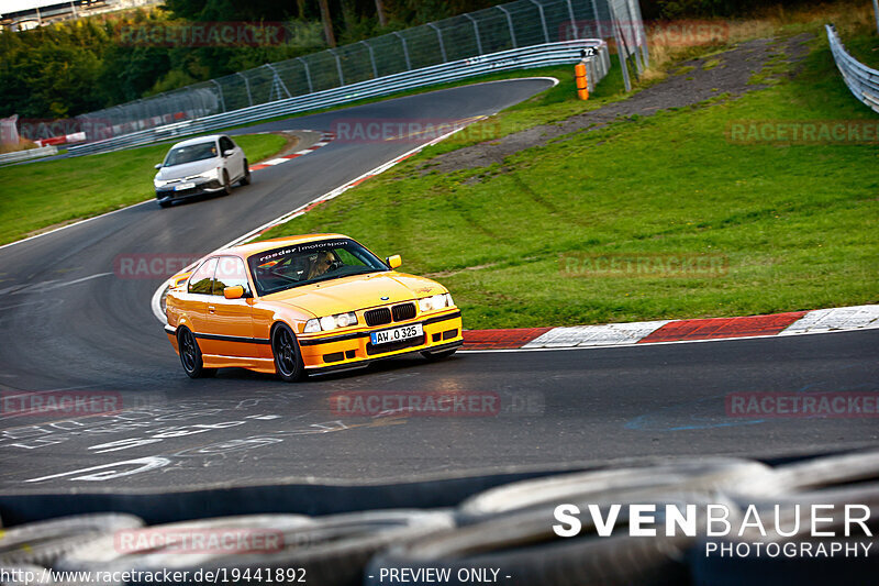 Bild #19441892 - Touristenfahrten Nürburgring Nordschleife (04.10.2022)