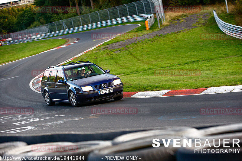 Bild #19441944 - Touristenfahrten Nürburgring Nordschleife (04.10.2022)